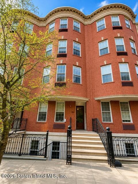 100 Tidewater Street 1g, Jersey City, NJ 07306